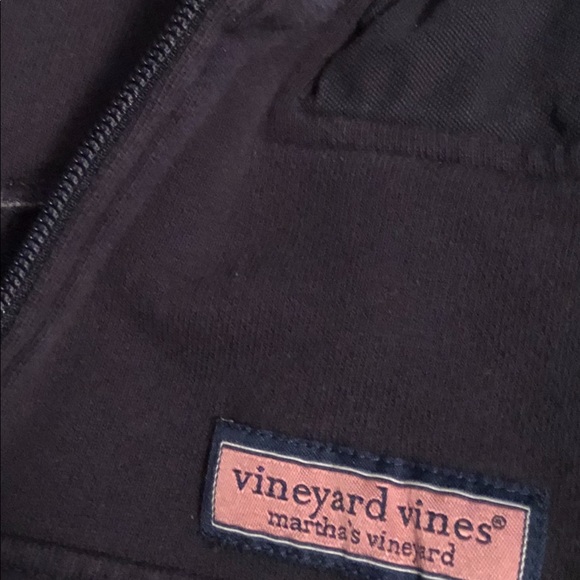 VINEYARD  VINES DARK BLUE PULLOVER HALF ZIP TOP, boys 16, long sleeves - Picture 6 of 8